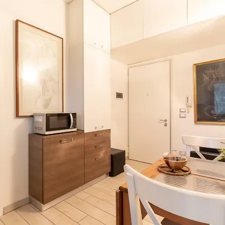 Modena Flat *