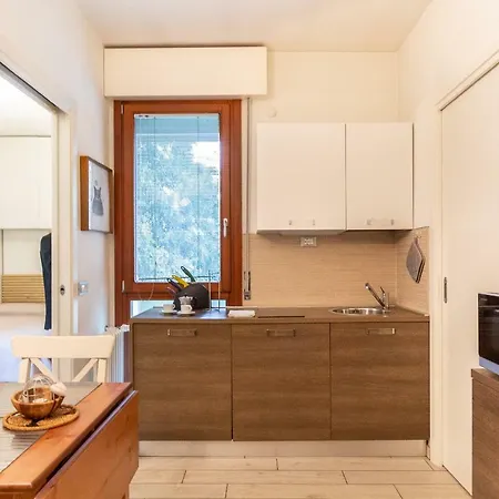 Modena Flat